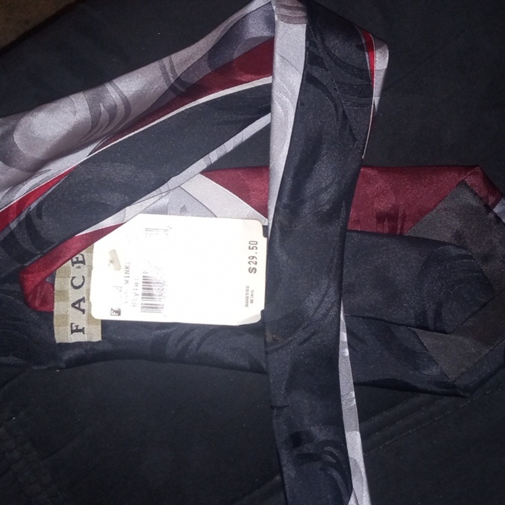 Men's tie